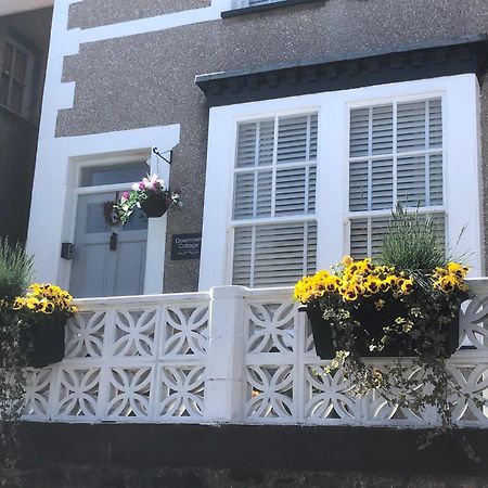 Downtown Cottage Конуи Екстериор снимка